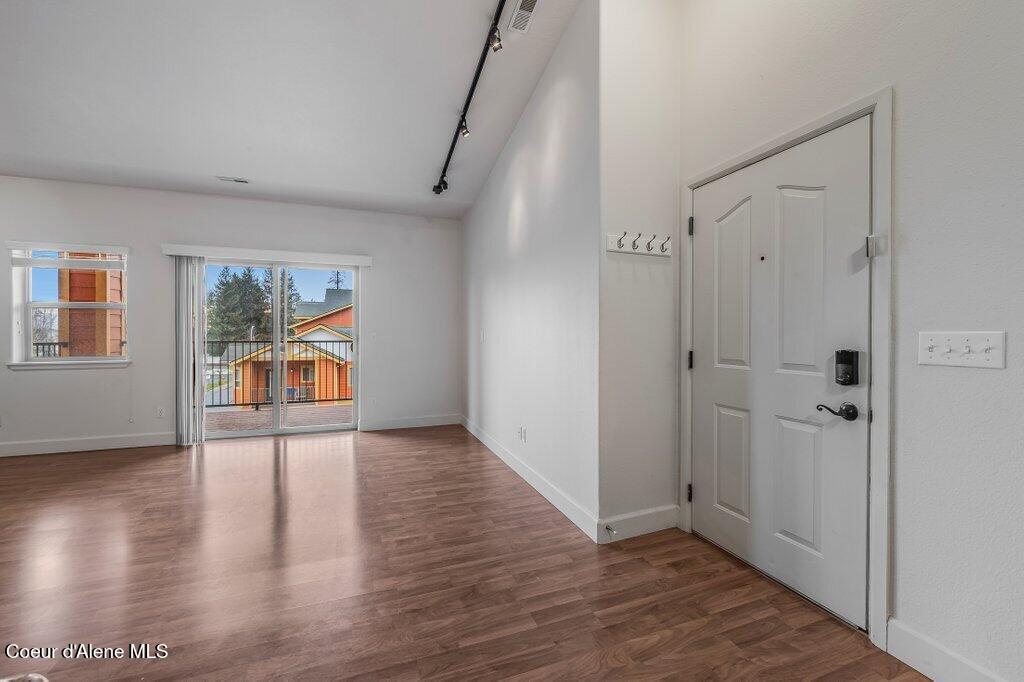 6800 North Spurwing Loop, Unit 304 Coeur D'Alene, ID 83815 - Photo 3 of 21 --3.jpg-SMALL