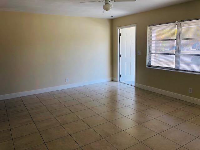 401 Southwest 4th Street Boynton Beach, FL 33435 - Photo 11 of 13 IMG_6377