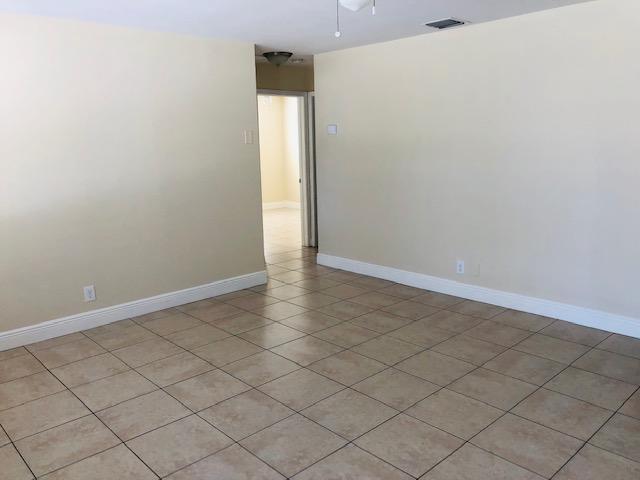 401 Southwest 4th Street Boynton Beach, FL 33435 - Photo 6 of 13 IMG_6367