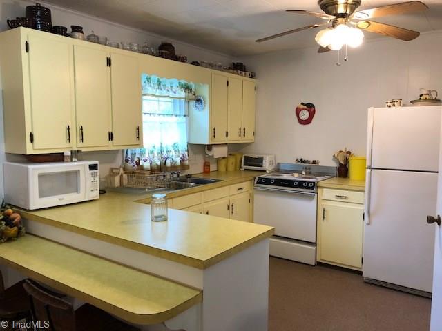 1119 Blue Ridge Purlear, NC 28665 - Photo 14 of 31 Gallery Image 14
