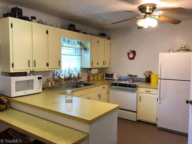 1119 Blue Ridge Purlear, NC 28665 - Photo 15 of 31 Gallery Image 15