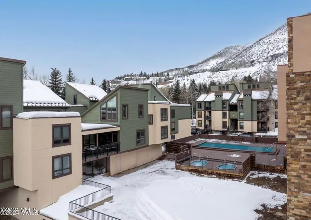 $980,000 | 993 Lions Ridge Loop, Unit 322, Vail, CO 81657