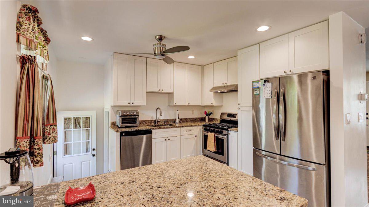 9116 Bengal Road Randallstown, MD 21133 - Photo 8 of 27 Gallery Image 8