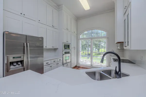 $415,000 | 120 Midway Estates Drive, Terry, MS 39170