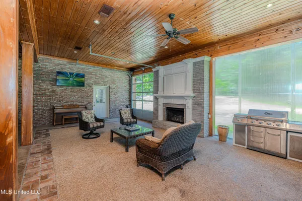 $415,000 | 120 Midway Estates Drive, Terry, MS 39170