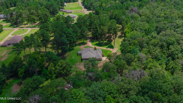 $415,000 | 120 Midway Estates Drive, Terry, MS 39170