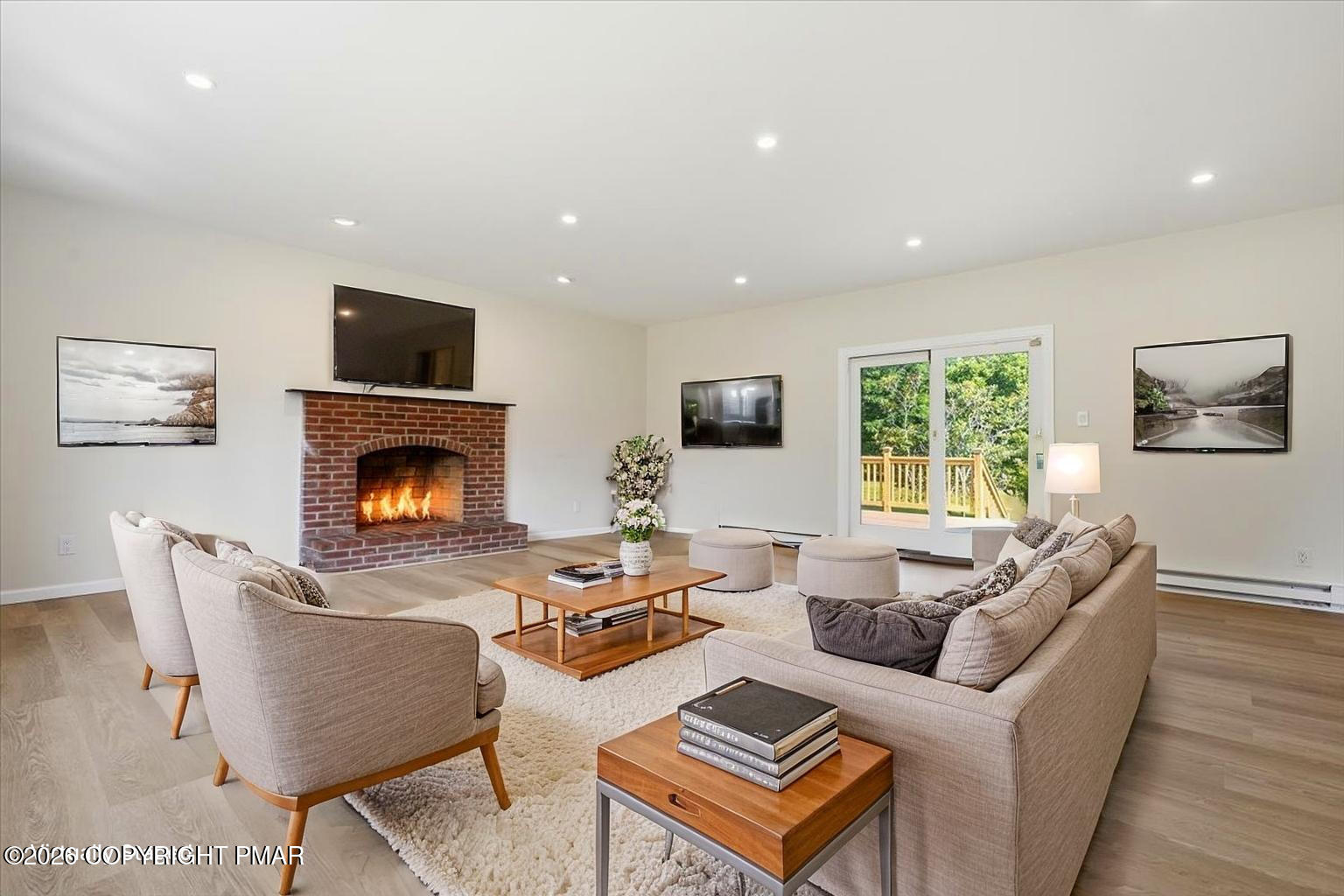 129 Rinker Road Stroudsburg, PA 18360 - Photo 23 of 64 FAMILY ROOM
