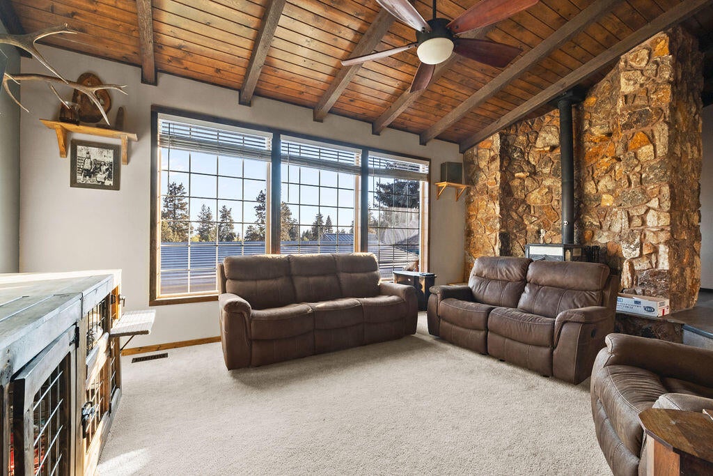 2359 Pine Grove Road Klamath Falls, OR 97603 - Photo 10 of 38 DSC_1760