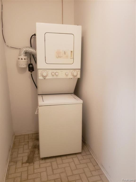 30475 West 14 Mile Road, Unit 80 Farmington, MI 48334 - Photo 15 of 16