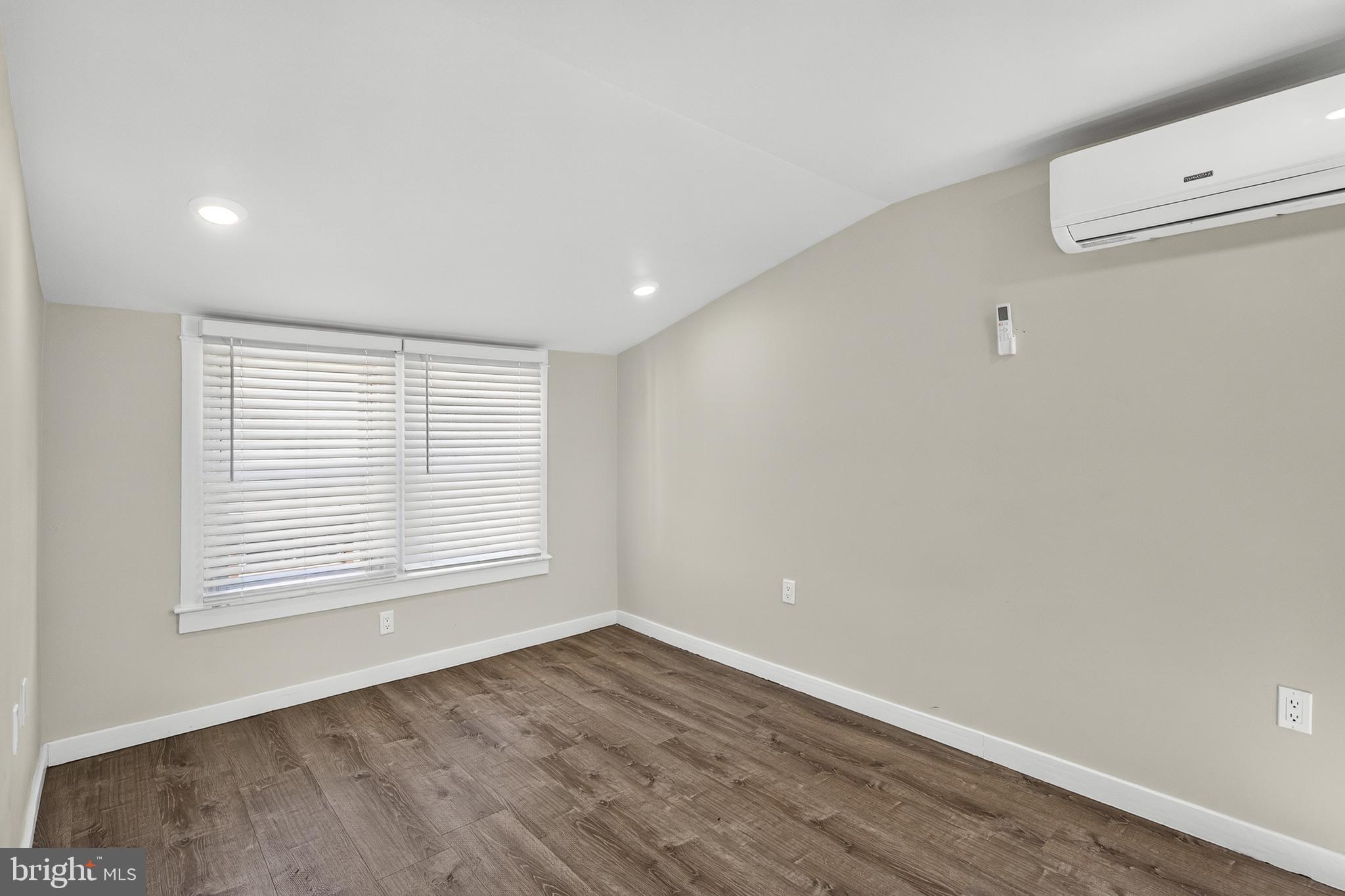 324-326 Darby Road, Unit 3R Havertown, PA 19083 - Photo 14 of 24