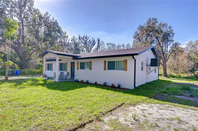 $545,000 | 909 Lake Charles Circle, Lutz, FL 33548