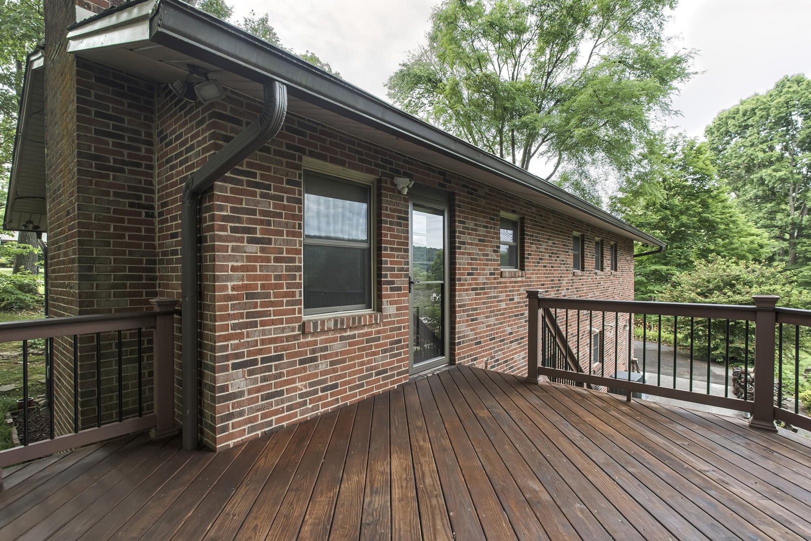 517 Gibbs Ferry Road Clinton, TN 37716 - Photo 10 of 36 a view of a house with a deck