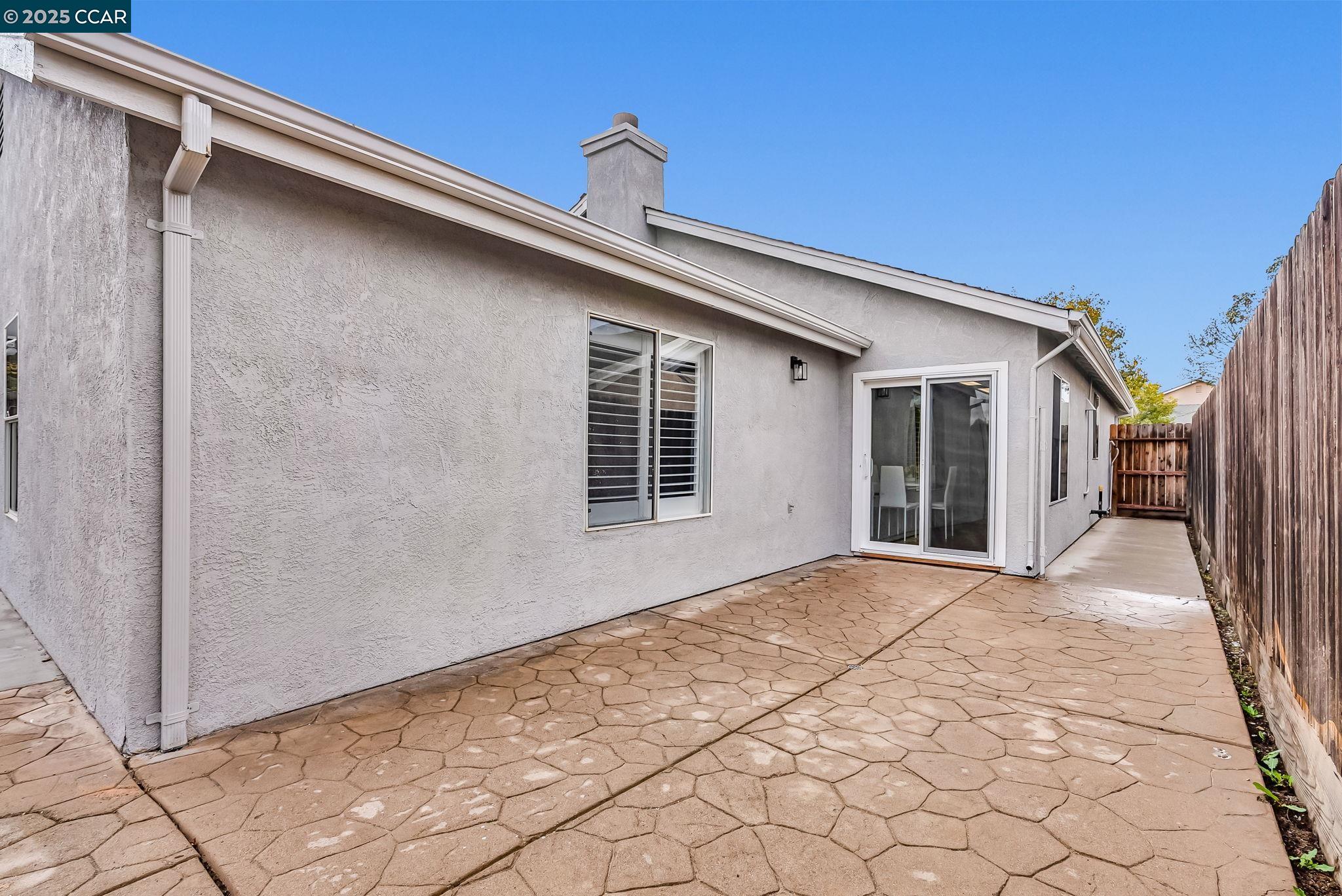 432 Red Robin Drive Patterson, CA 95363 - Photo 47 of 47 a view of a house with a backyard
