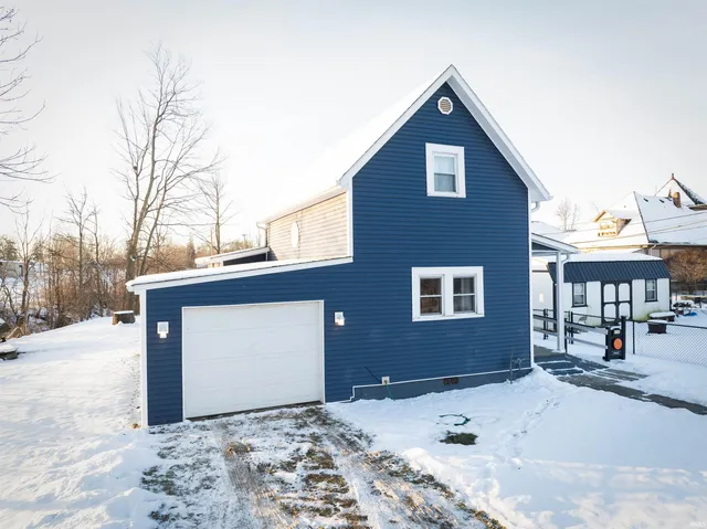 $139,900 | 114 East Orange Street, Winchester, IN 47394