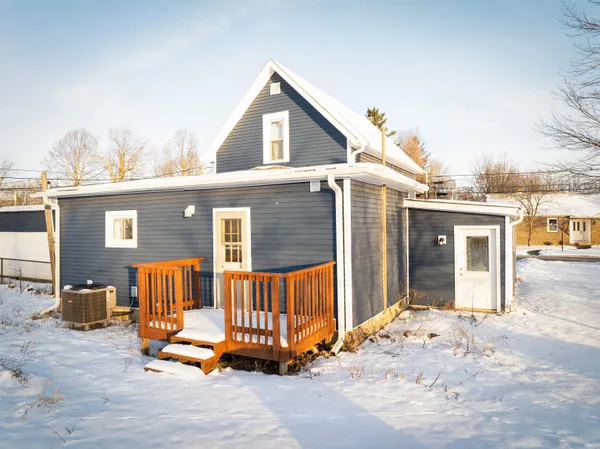 $122,000 | 114 East Orange Street, Winchester, IN 47394