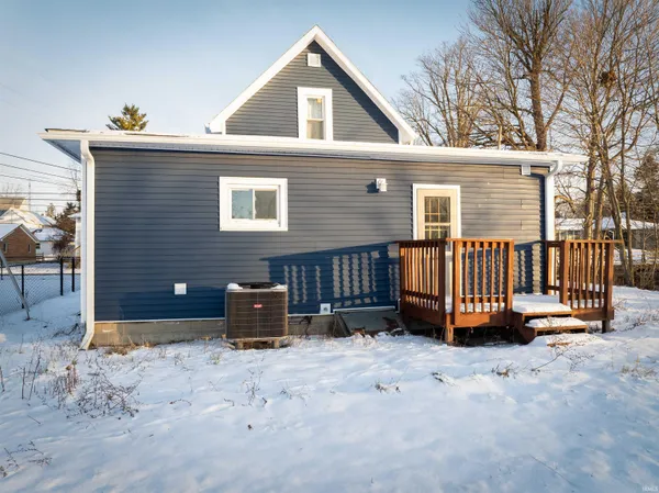 $122,000 | 114 East Orange Street, Winchester, IN 47394