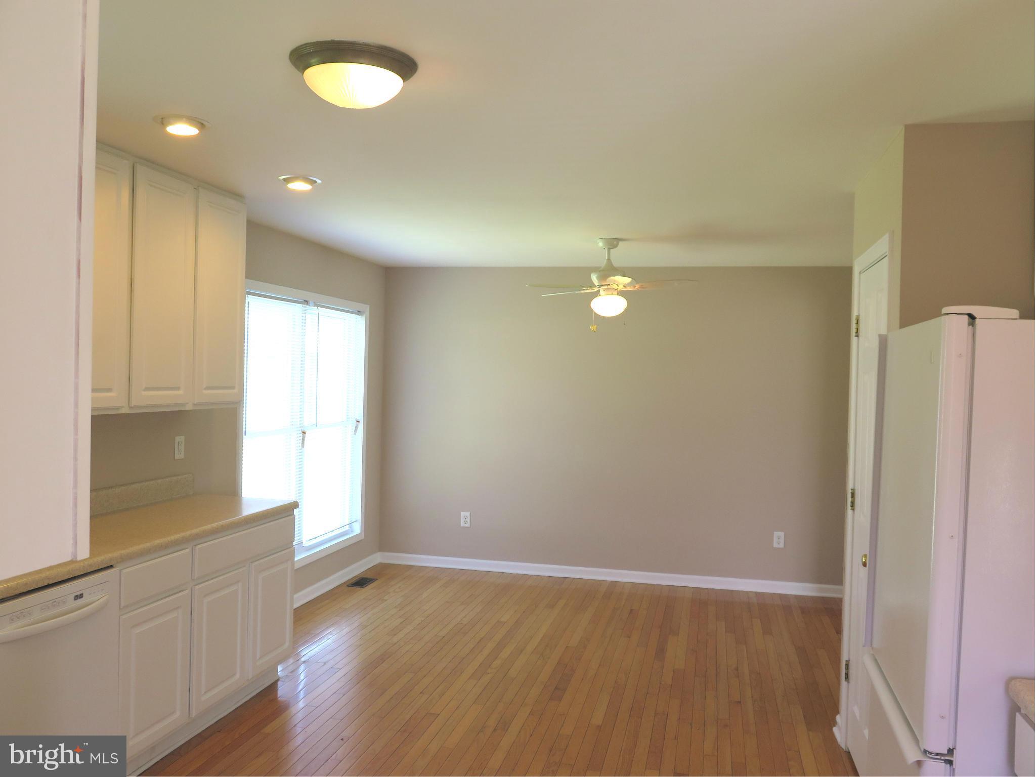 24001 Batna Road Lignum, VA 22726 - Photo 6 of 17 Roomy dining area with big windows