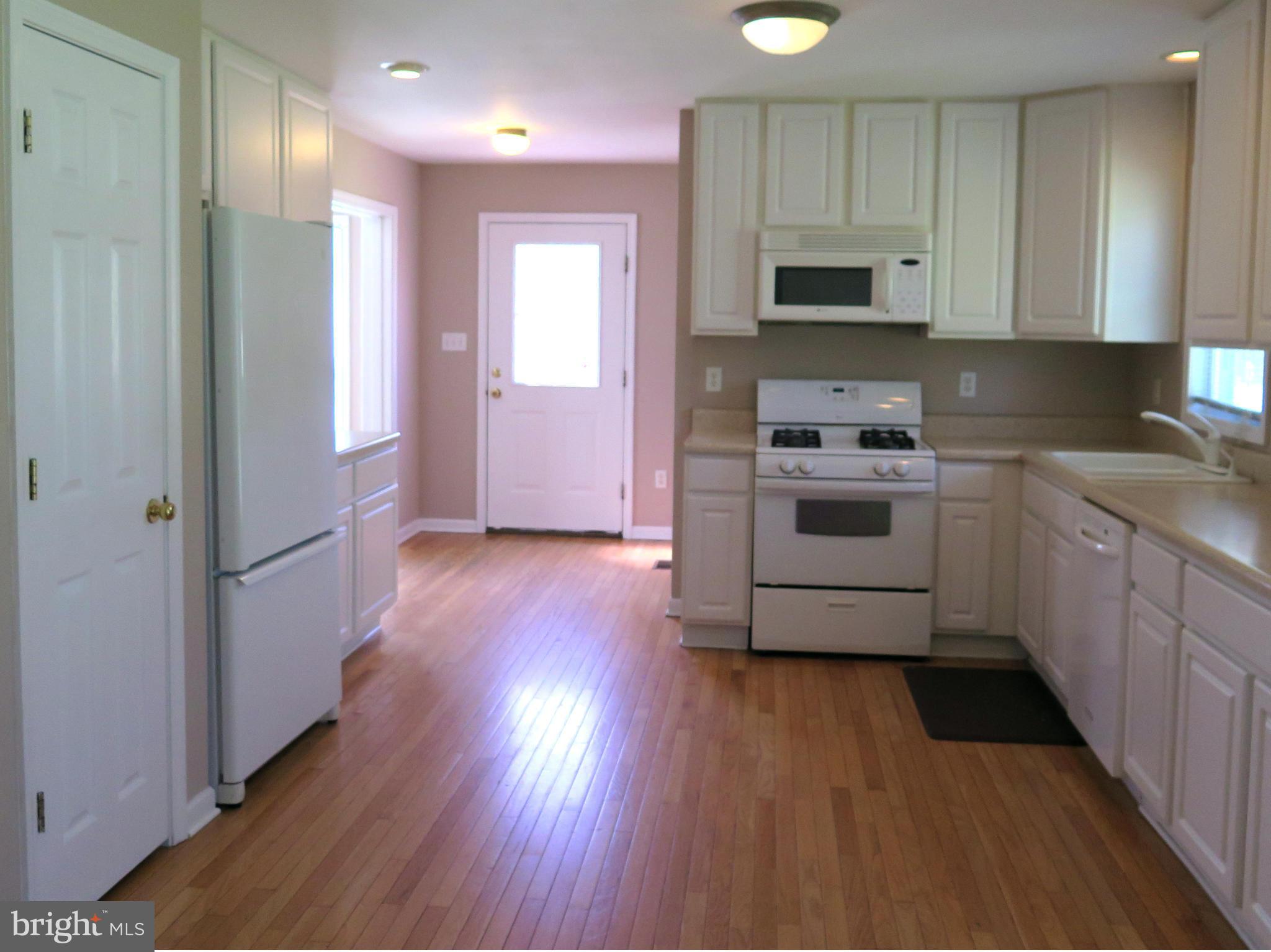 24001 Batna Road Lignum, VA 22726 - Photo 7 of 17 Large food prep space & separate laundry room