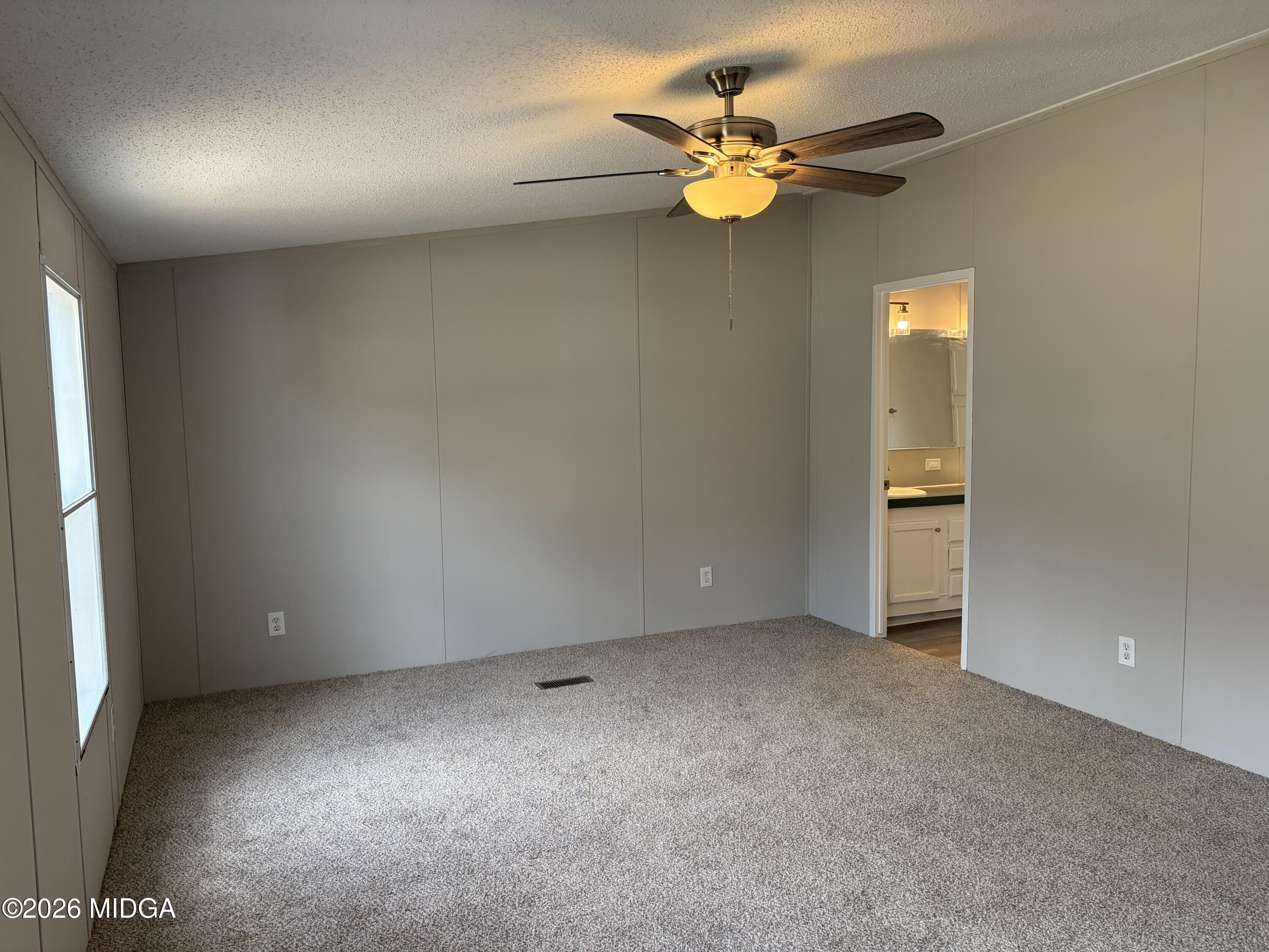 643 Pine Cone Road Dublin, GA 31021 - Photo 16 of 30 IMG_2436