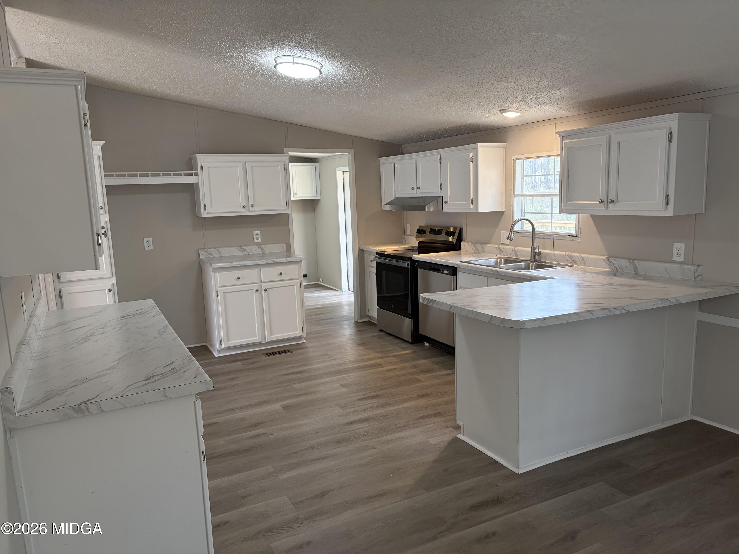 643 Pine Cone Road Dublin, GA 31021 - Photo 8 of 30 IMG_2420