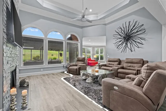 $900,000 | 185 Meadow Brook Lane, Pickens, SC 29671