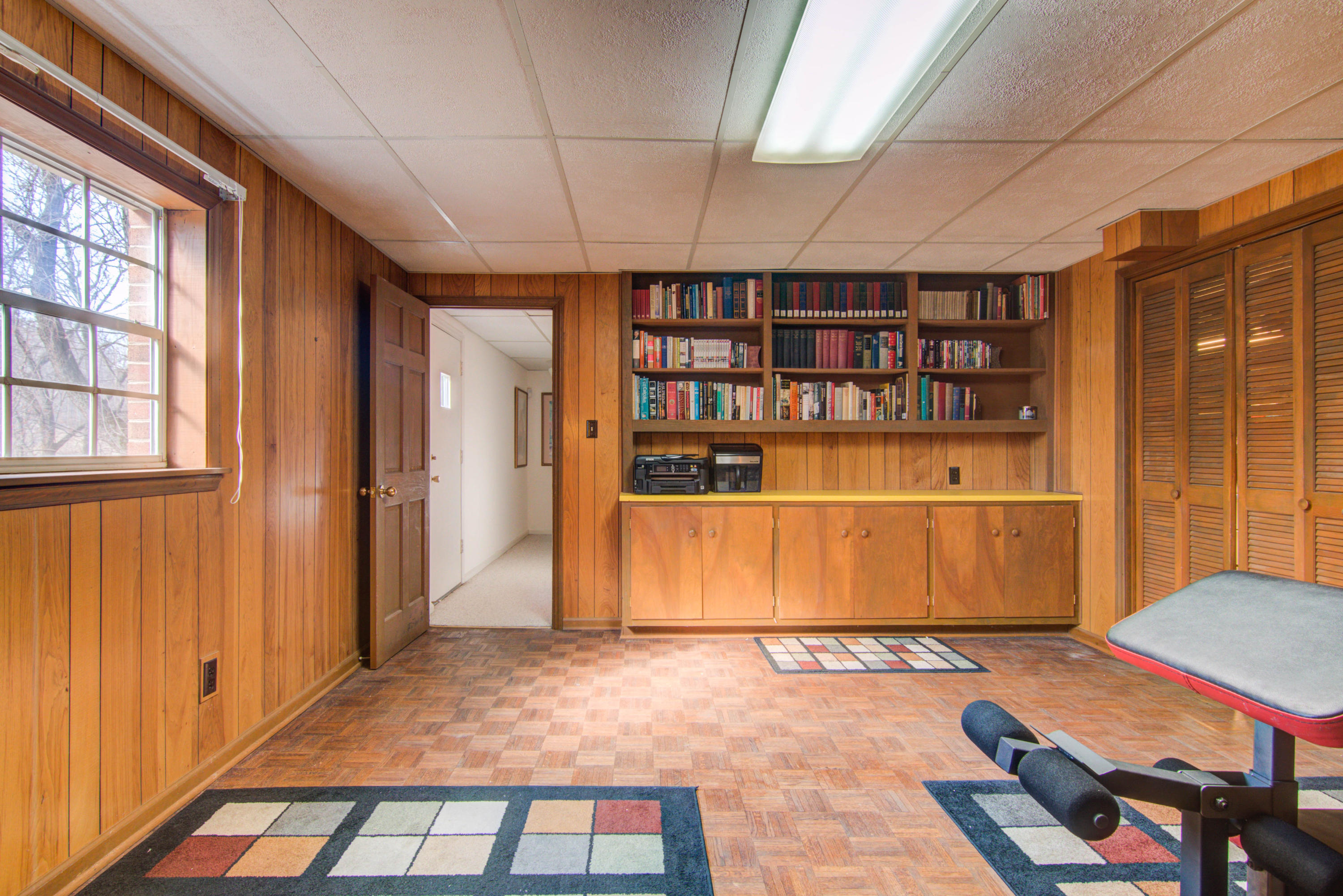 4606 Rosecrest Road Roanoke, VA 24018 - Photo 24 of 28 a view of a room with furniture