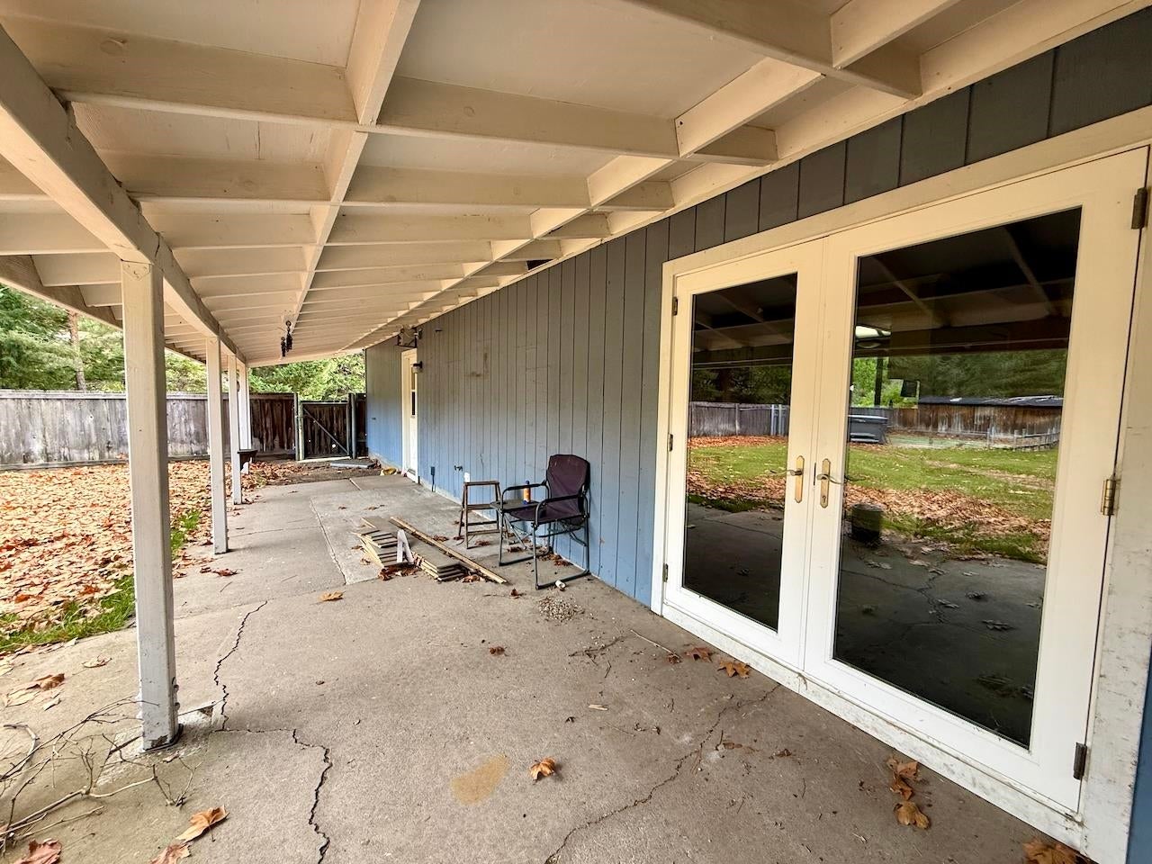 1400 Davis Place Road Mount Shasta, CA 96067 - Photo 10 of 38 Gallery Image 10