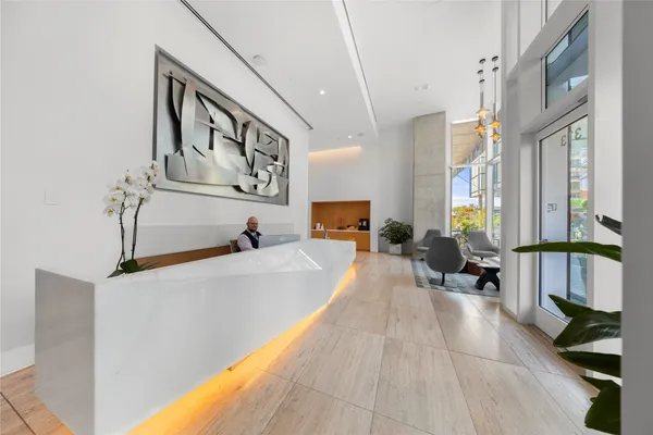 $2,100,000 | 313 West 17th Street, Unit 2204, Austin, TX 78701