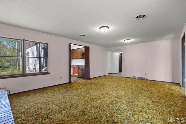 $300,000 | 3231 Lakewood Drive, Cape Girardeau, MO 63701