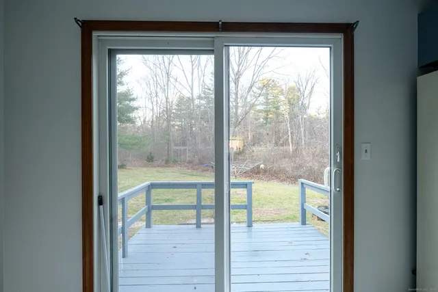 $1,500 | 252 Harrisville Road, Unit E, Woodstock, CT 06281