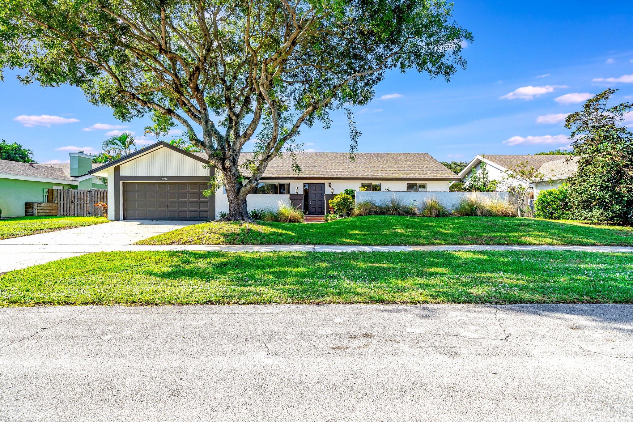 17725 Briar Patch Trail Boca Raton, FL 33487 - Photo 46 of 46 13-web-or-mls-JOY06210