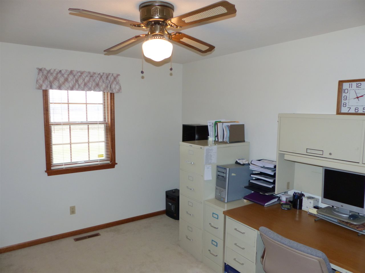 67585 Redwood Road North Liberty, IN 46554 - Photo 14 of 36 Gallery Image 14
