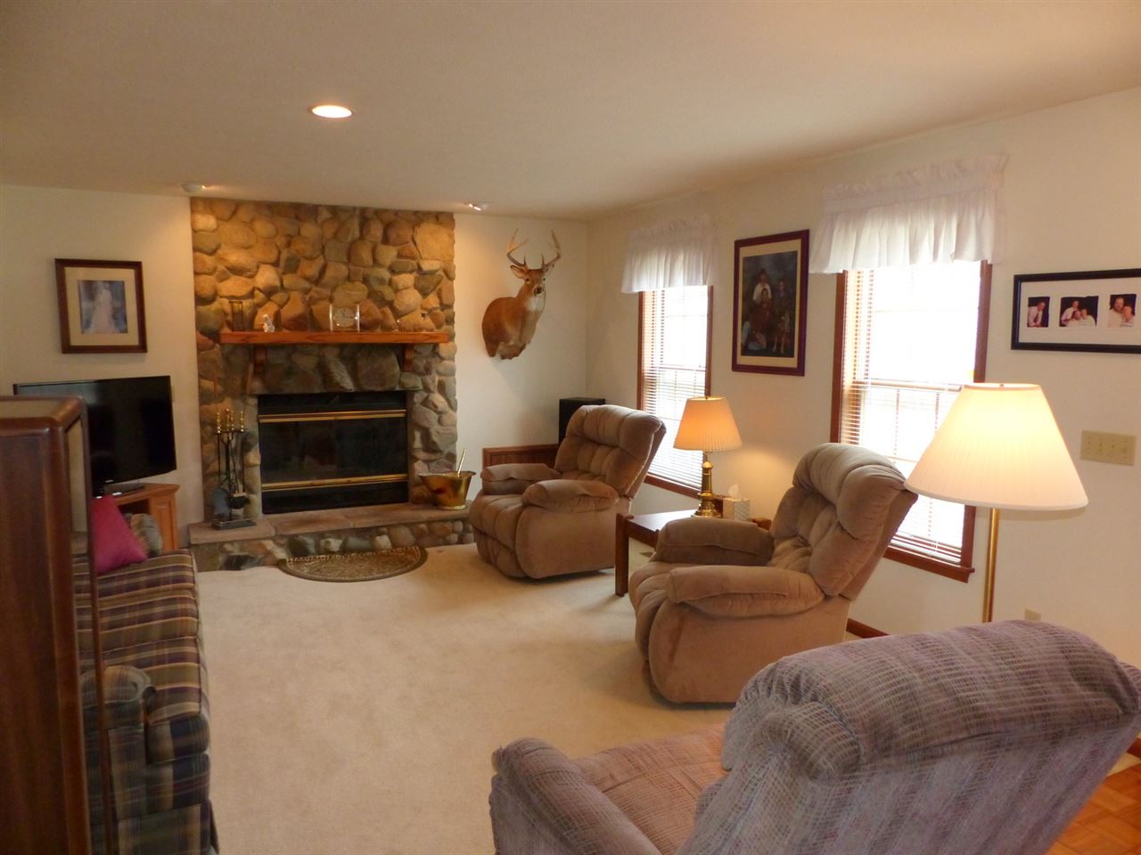 67585 Redwood Road North Liberty, IN 46554 - Photo 3 of 36 Gallery Image 3