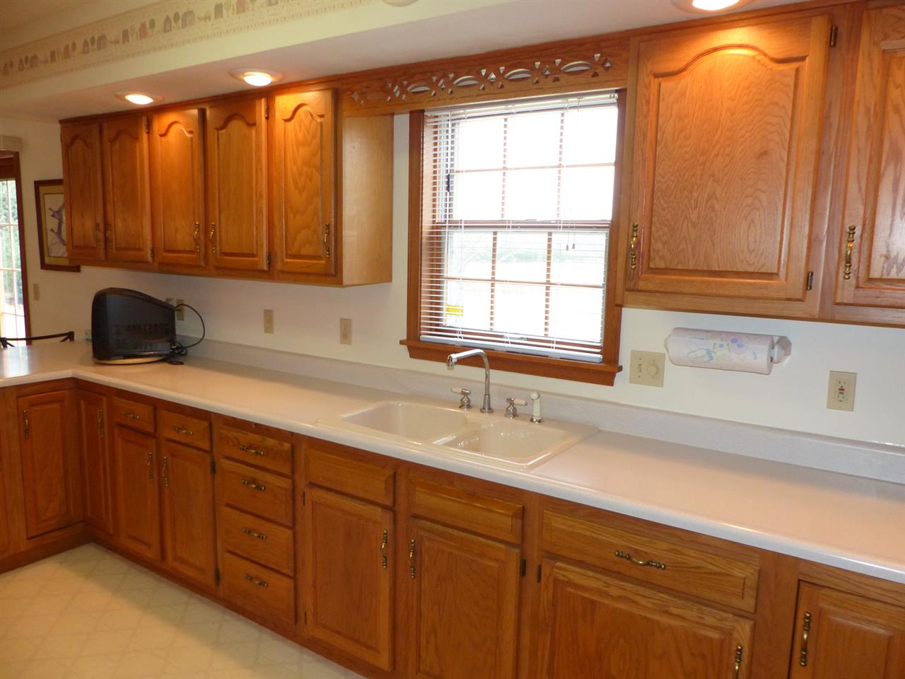 67585 Redwood Road North Liberty, IN 46554 - Photo 9 of 36 Gallery Image 9