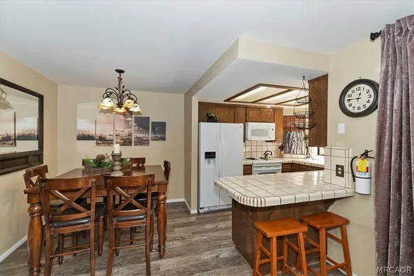 $479,000 | 569 Summit Boulevard, Unit 6, Big Bear Lake, CA 92315