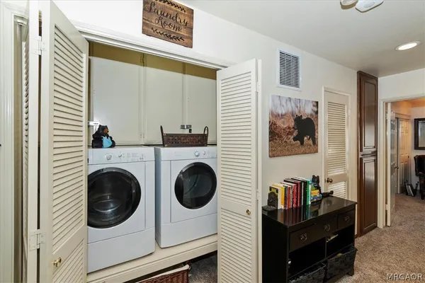 $479,000 | 569 Summit Boulevard, Unit 6, Big Bear Lake, CA 92315