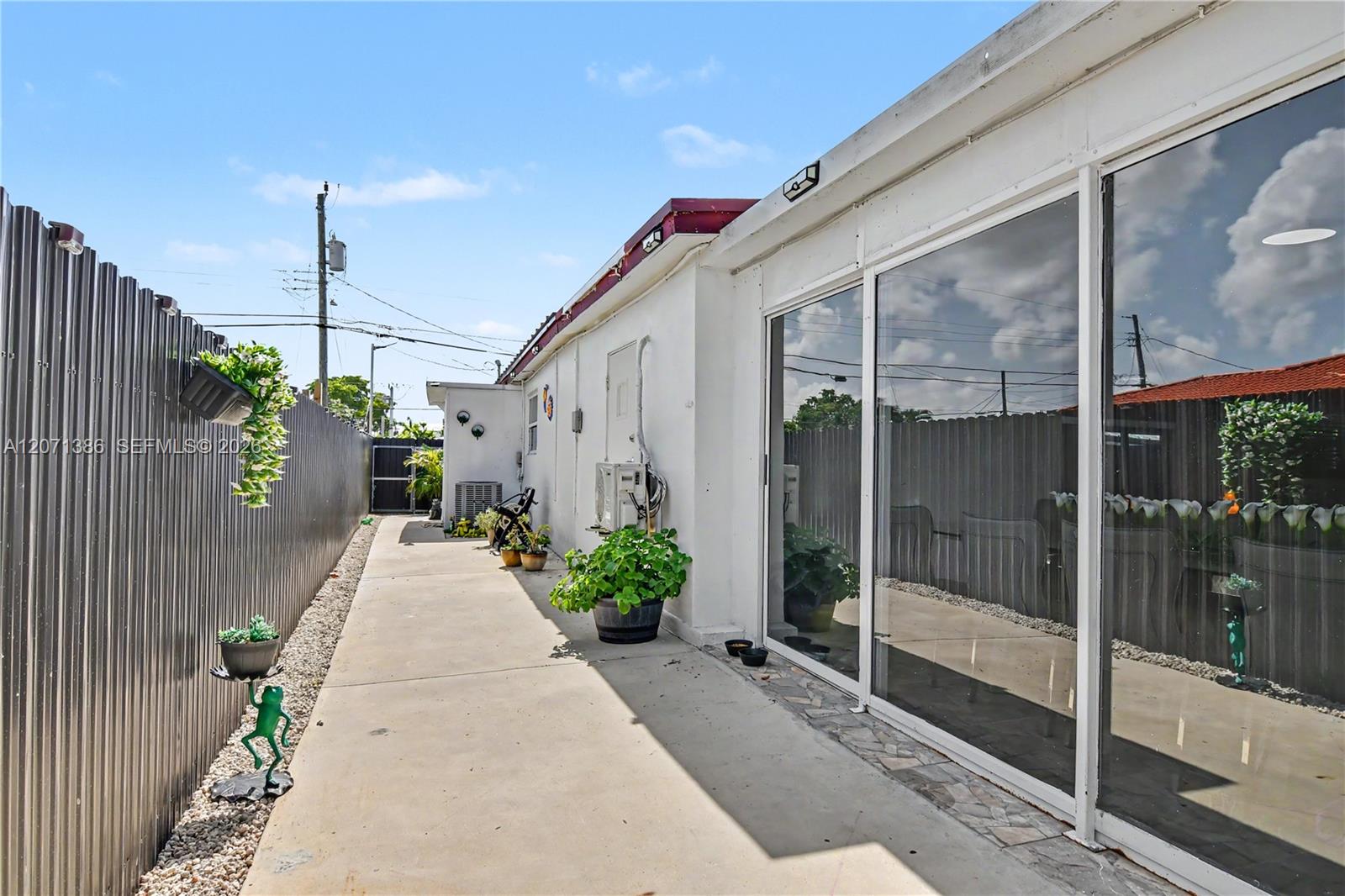 3538 Southwest 87th Court Miami, FL 33165 - Photo 55 of 85 Gallery Image 55
