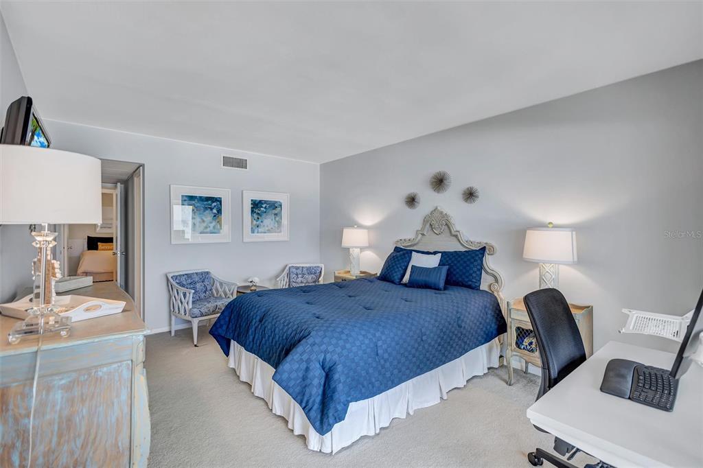 6140 Midnight Pass Road, Unit 603 Sarasota, FL 34242 - Photo 25 of 58