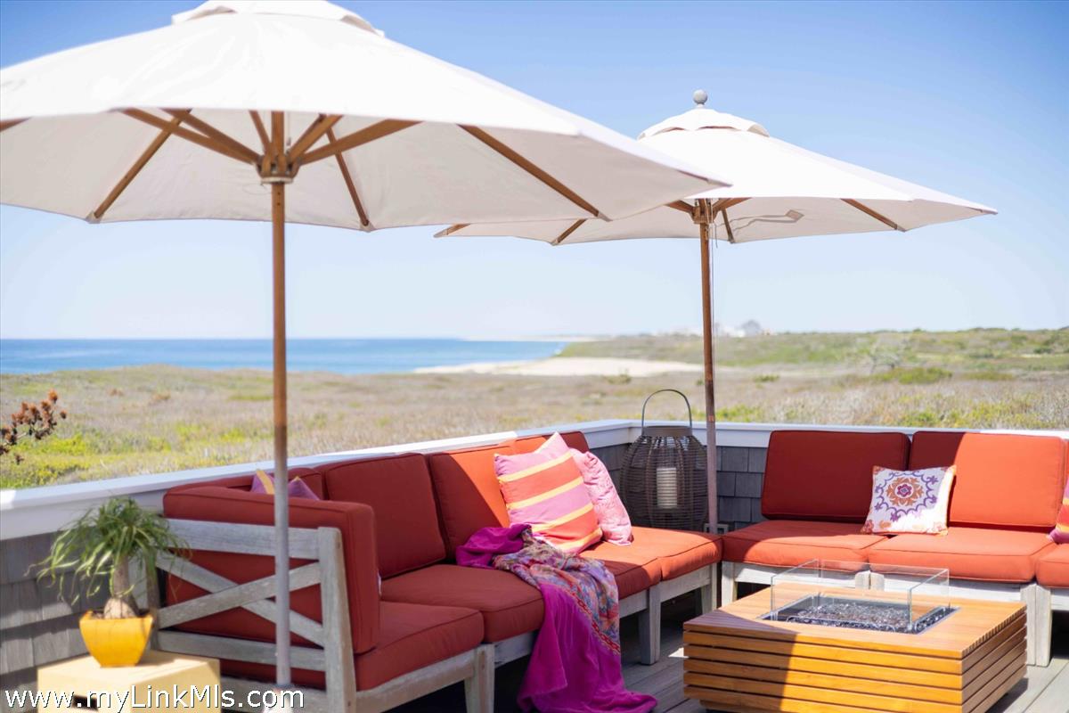 10 Waquoit Road Nantucket, MA 02554 - Photo 3 of 34