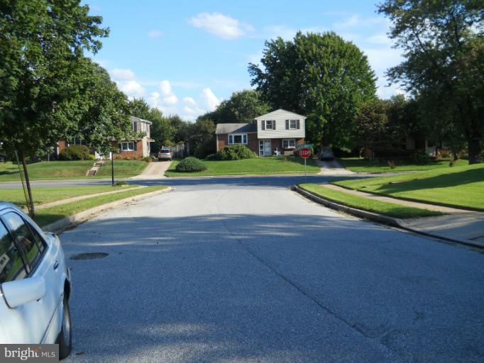 313 Janet Road Reisterstown, MD 21136 - Photo 3 of 22 Exterior-west view