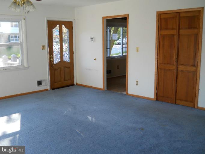 313 Janet Road Reisterstown, MD 21136 - Photo 10 of 22 Living Room-photo two