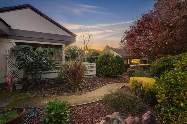 $758,000 | 6041 Montgomery Bend, San Jose, CA 95135