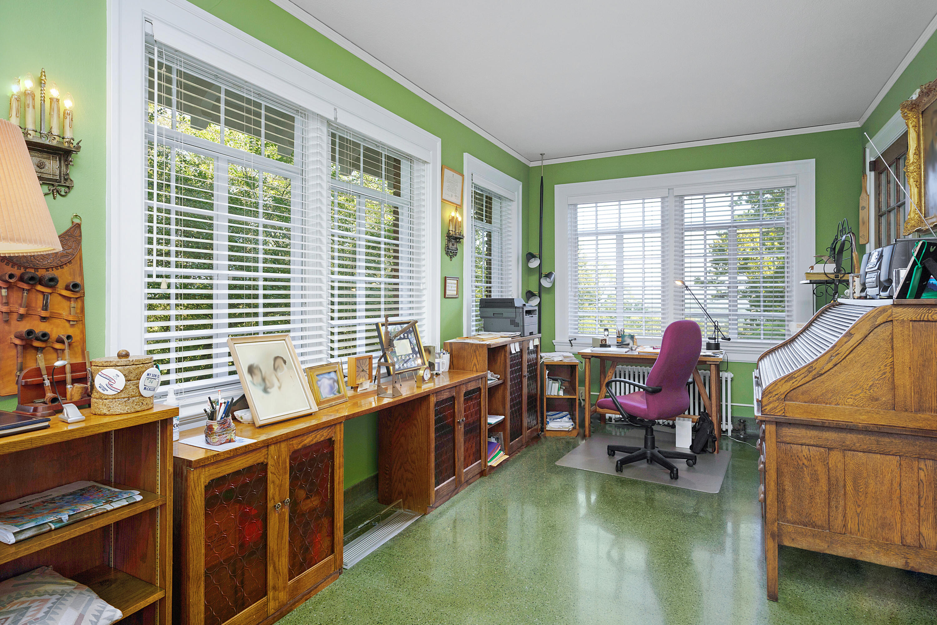 36 South Crest Road Chattanooga, TN 37404 - Photo 14 of 100 5. Sunroom