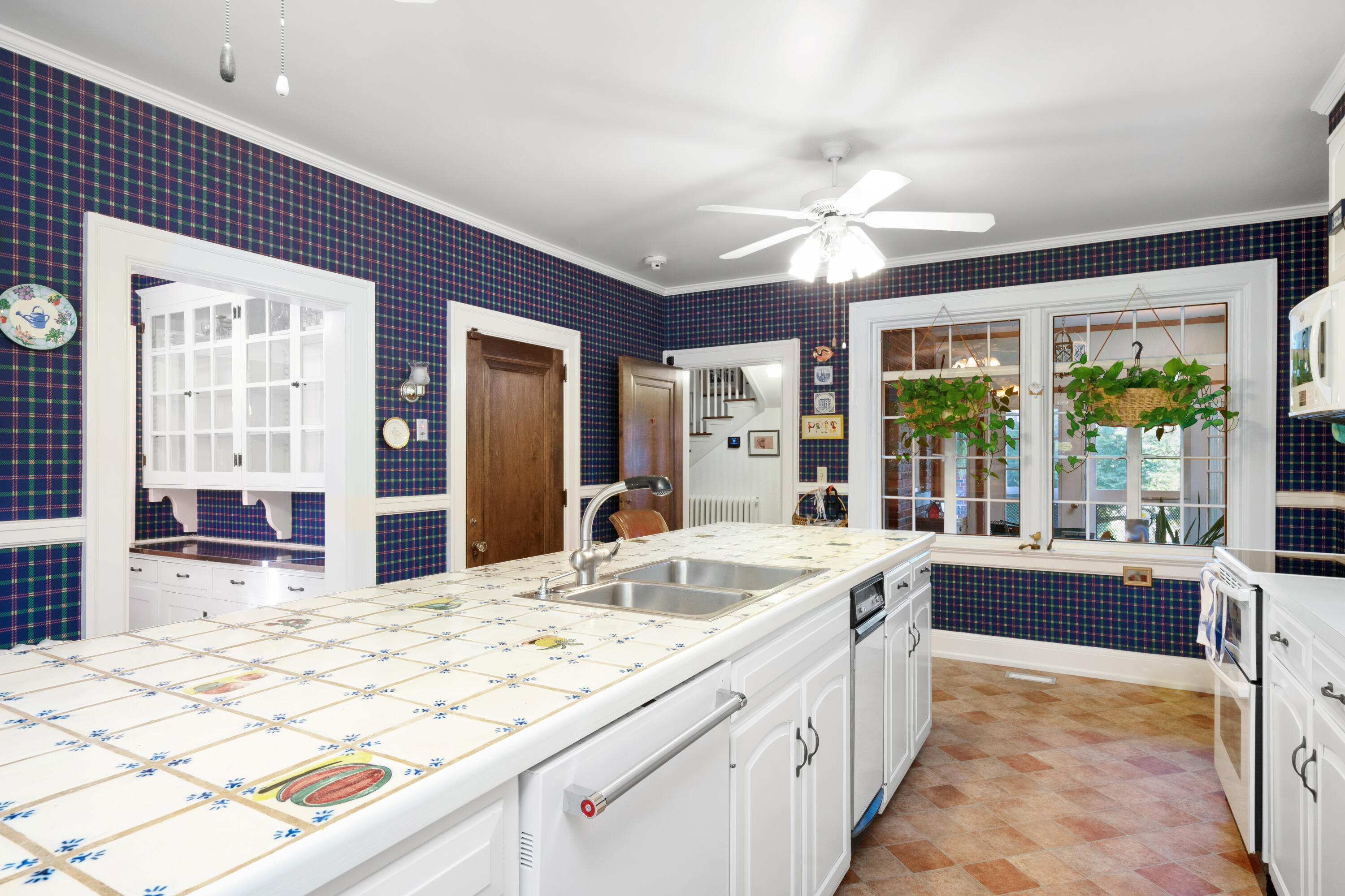 36 South Crest Road Chattanooga, TN 37404 - Photo 22 of 100 14. Kitchen