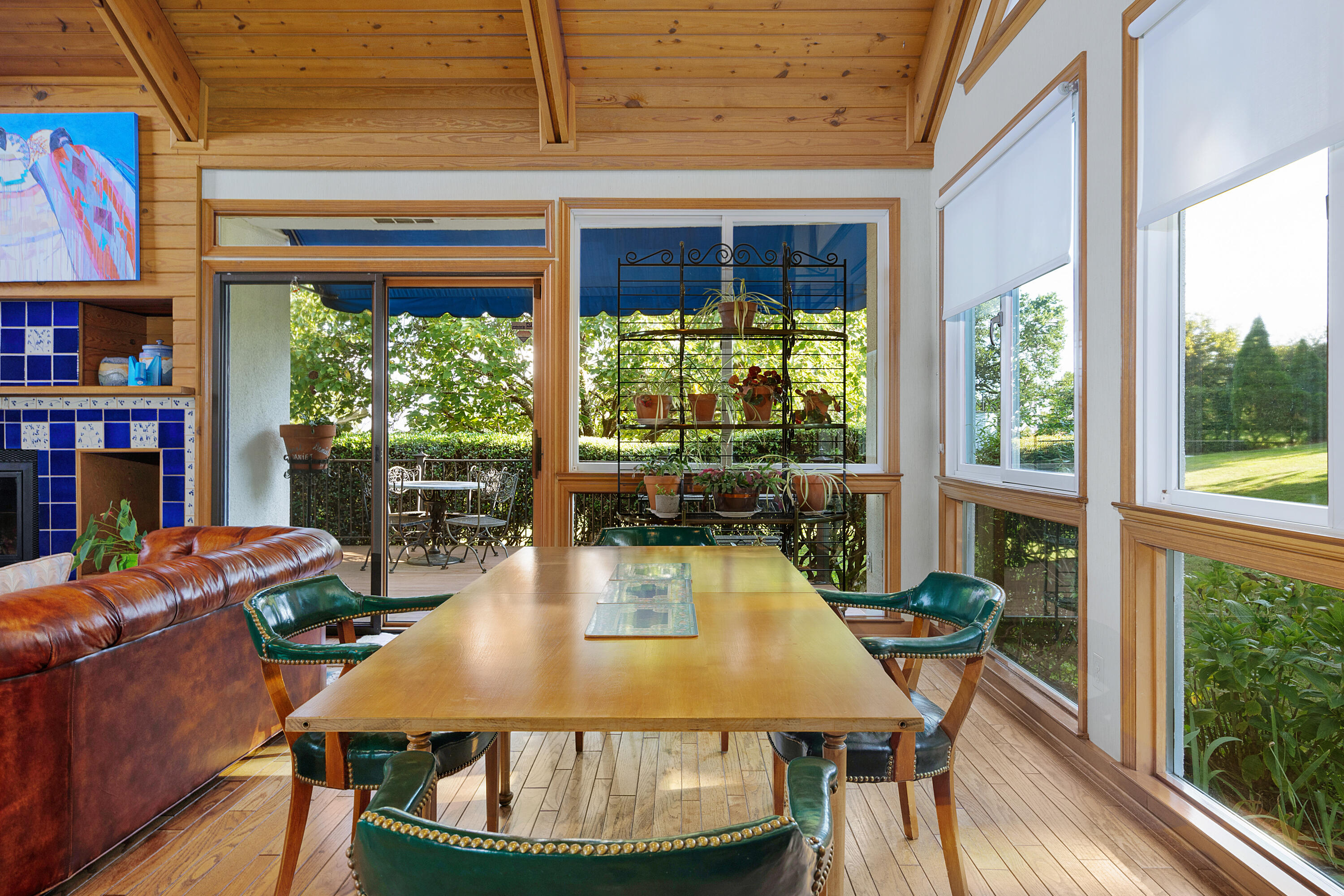 36 South Crest Road Chattanooga, TN 37404 - Photo 31 of 100 24. Family Room View