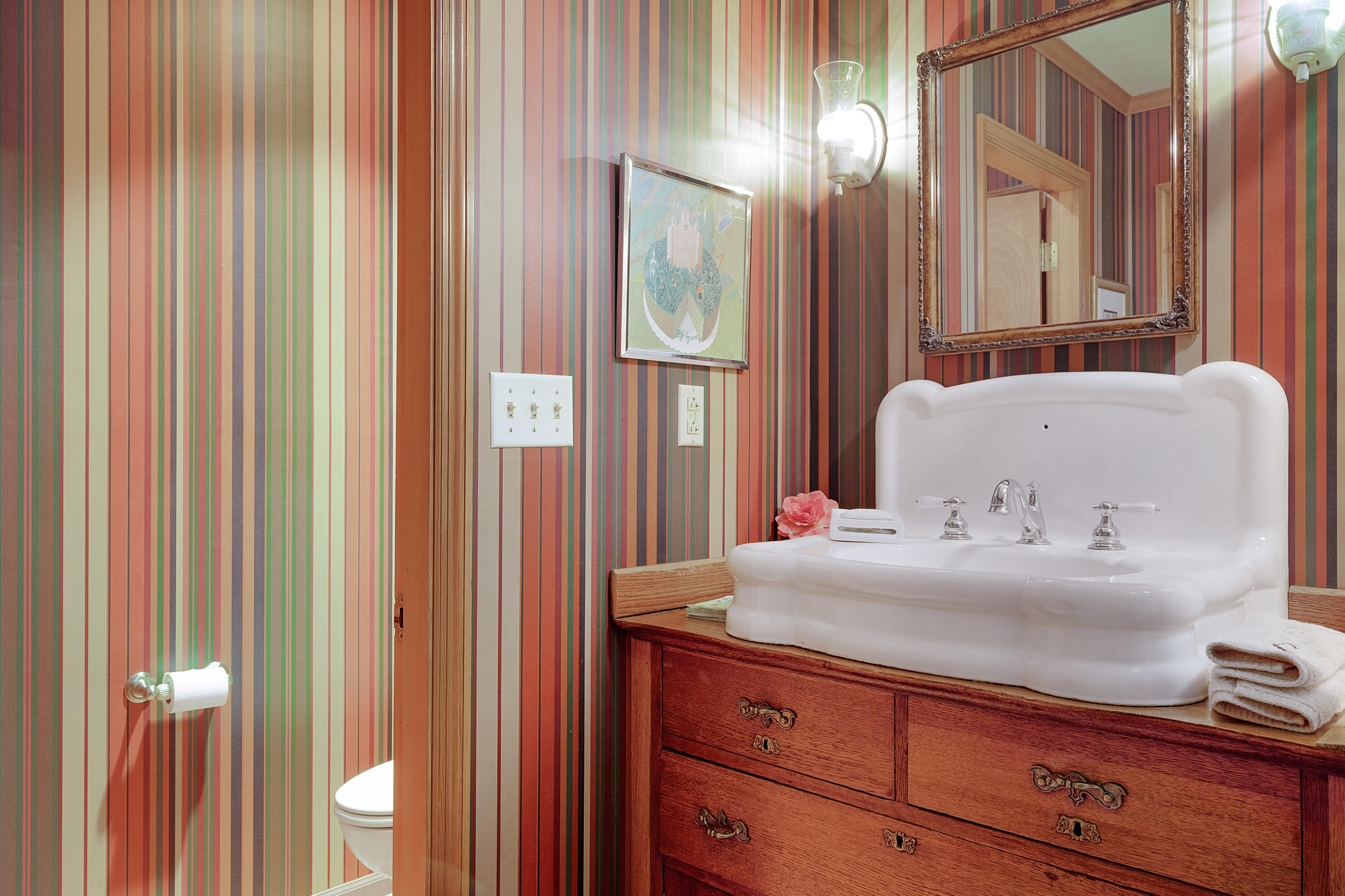 36 South Crest Road Chattanooga, TN 37404 - Photo 35 of 100 27. Bathroom