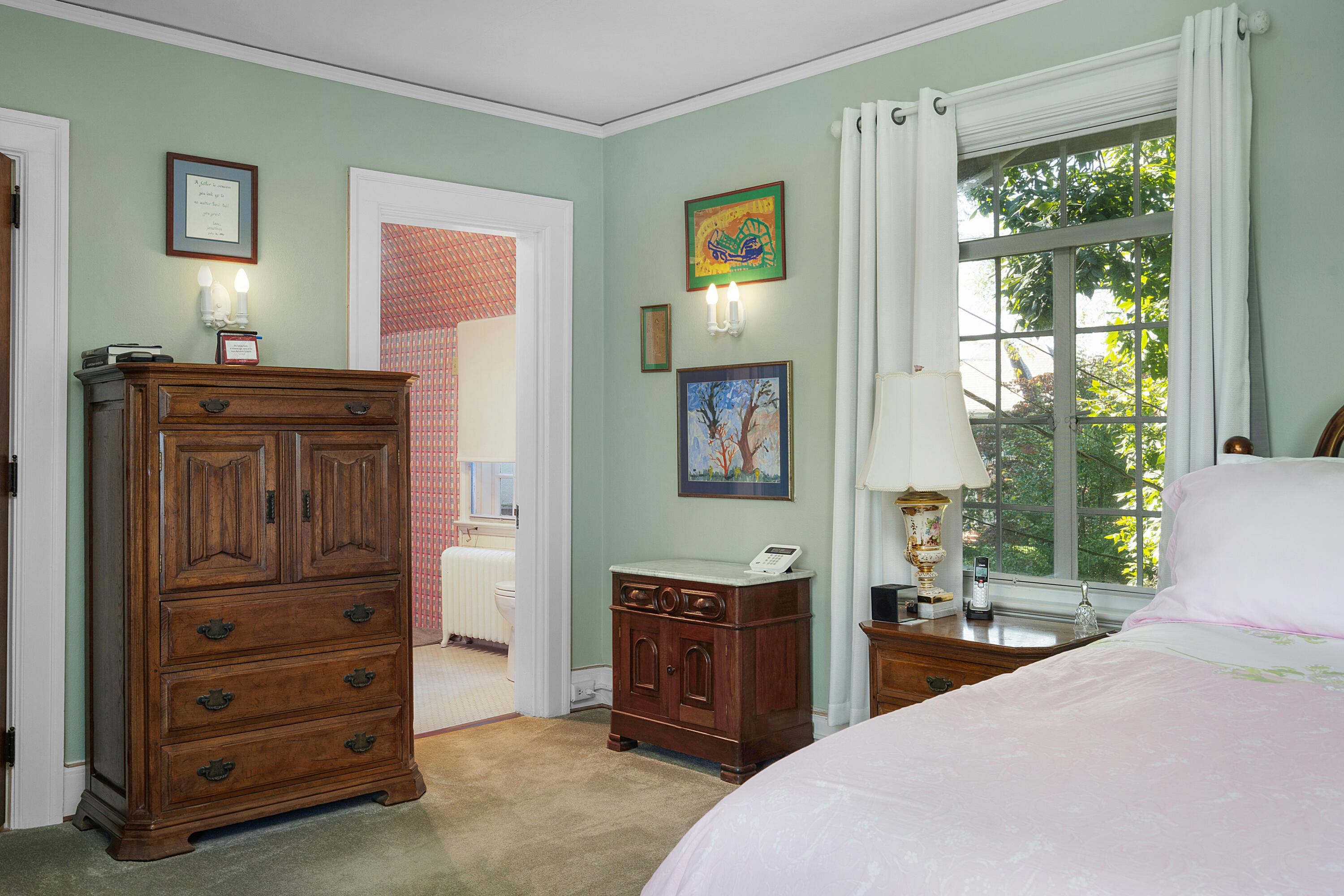36 South Crest Road Chattanooga, TN 37404 - Photo 42 of 100 38. Master Bedroom