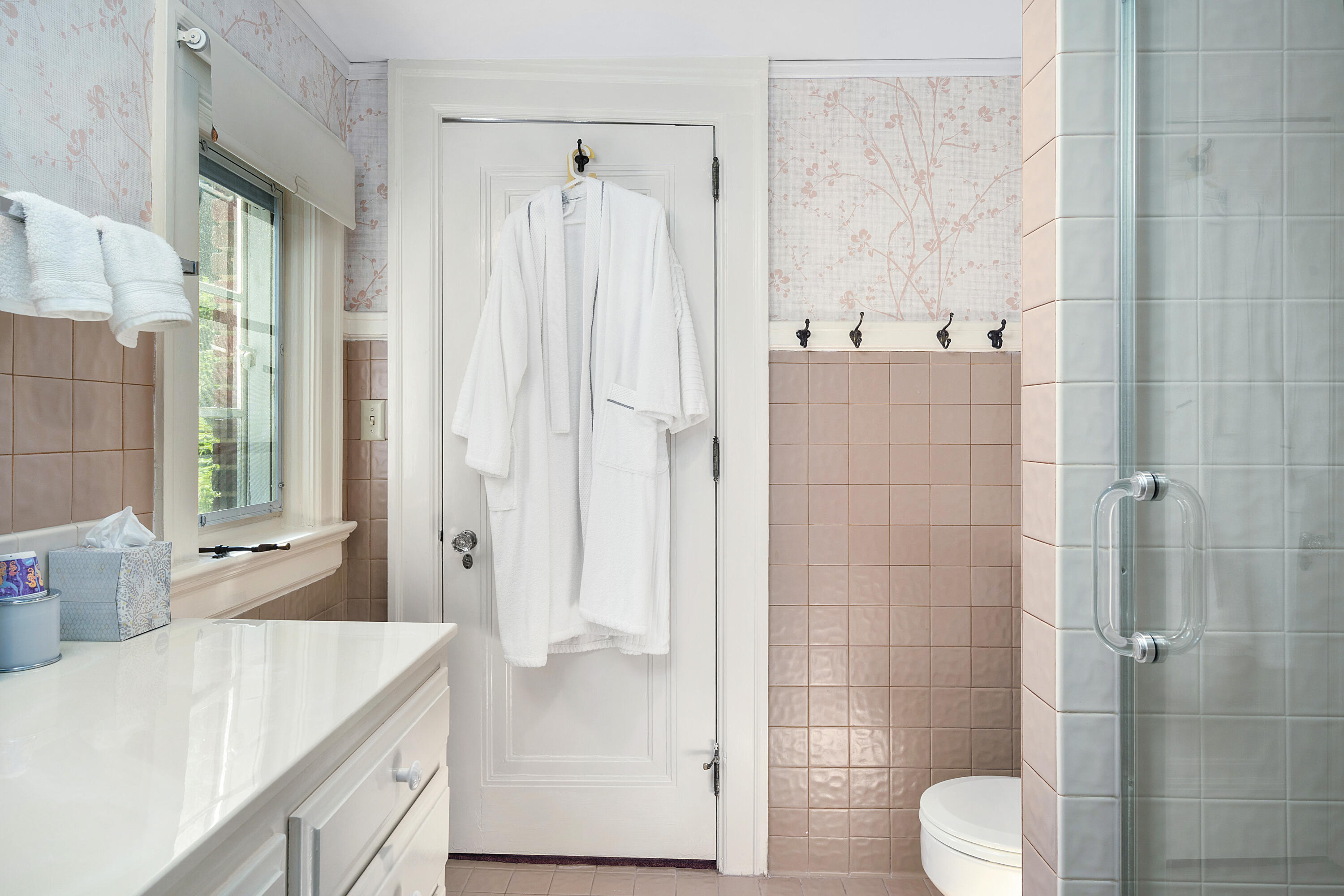 36 South Crest Road Chattanooga, TN 37404 - Photo 53 of 100 45. jj Bathroom