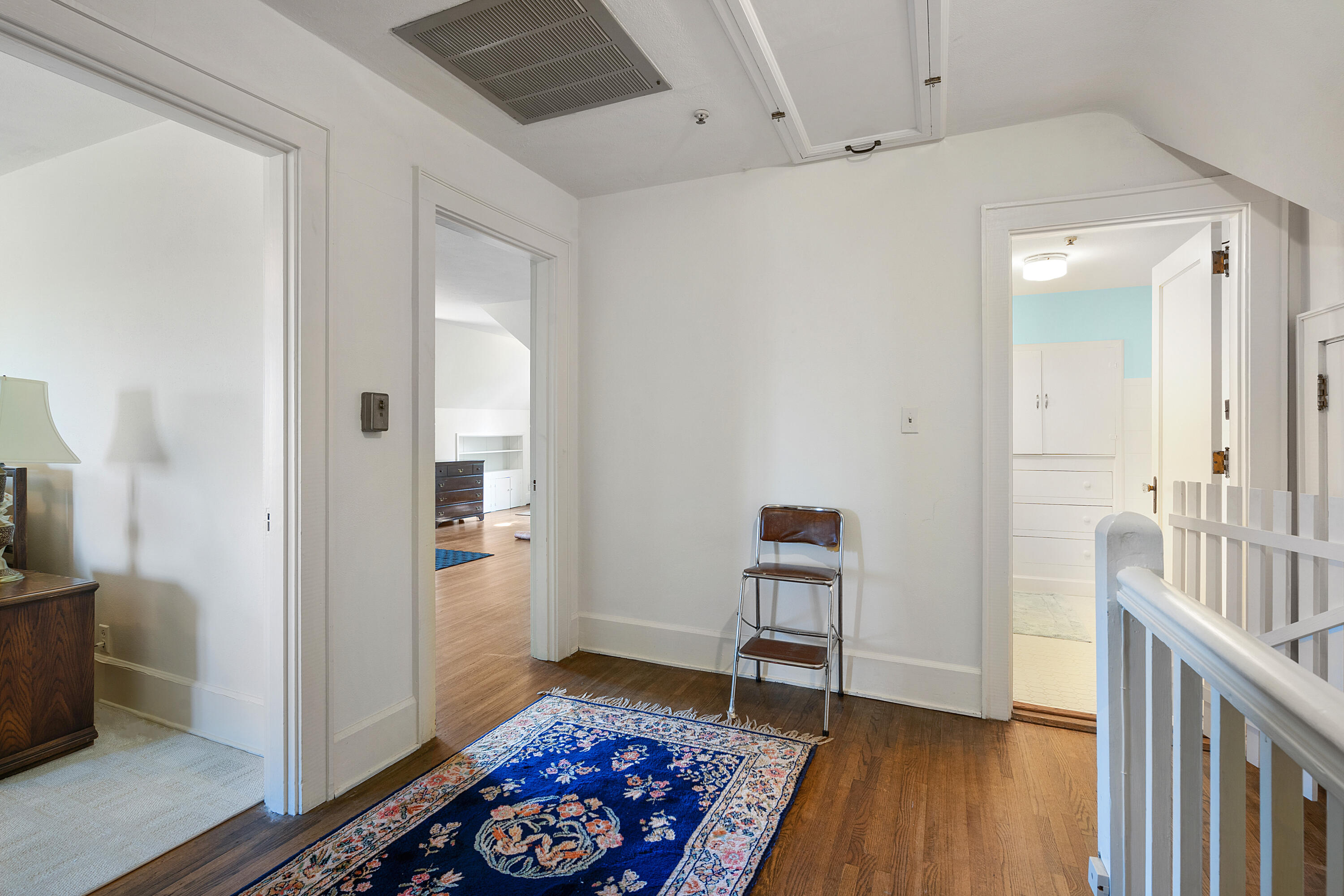 36 South Crest Road Chattanooga, TN 37404 - Photo 57 of 100 49. Hall