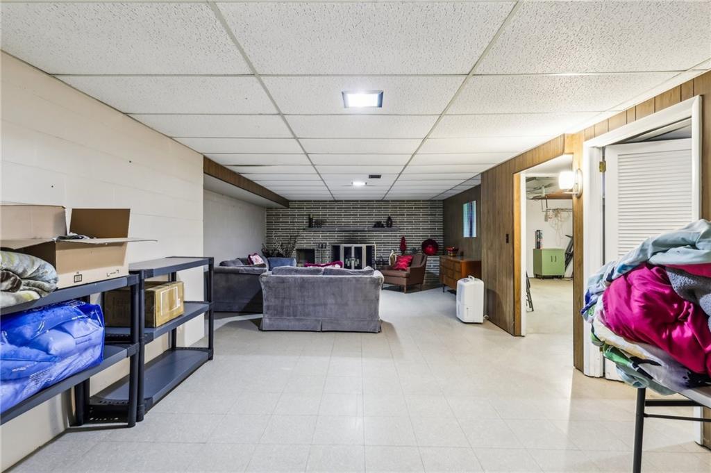 2364 Sheffield Road Aliquippa, PA 15001 - Photo 24 of 43 Gallery Image 24